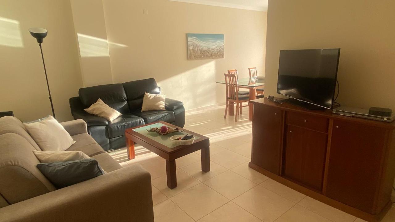 Charmant Appartement A 1Km De La Plage, Avec Piscine A Albufeira Dış mekan fotoğraf